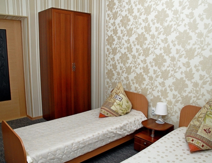 Люкс 4-местный 3-комнатный - Санаторий «Химик» Яровое