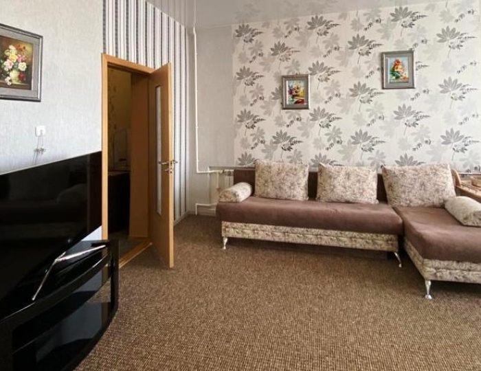 Люкс 4-местный 3-комнатный - Санаторий «Химик» Яровое